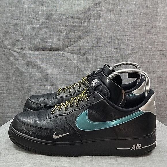 Nike Air Force 1 \'07 Low Black Blue Lightning FD0654-001 Men\'s Size 13 US